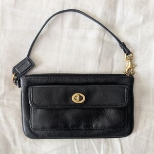 Vintage Coach Turnlock Wristlet